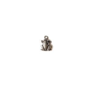 Silver Sitting Frog Charm - - LadybugfeetDesigns -