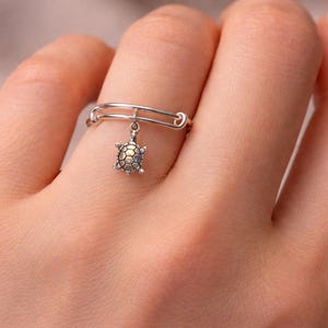Tiny Sea Turtle Expandable Charm Ring, Silver