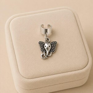 Elephant ear cuff, silver - - LadybugfeetDesigns -