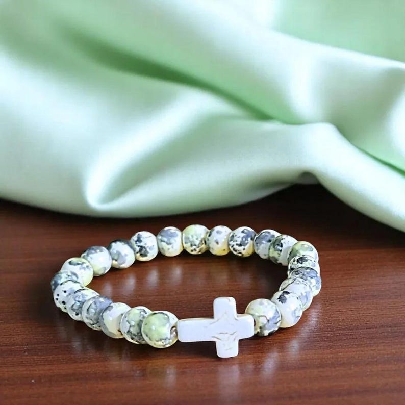 Earthy Green Ivory Beaded Cross Stretch bracelet - - LadybugfeetDesigns -