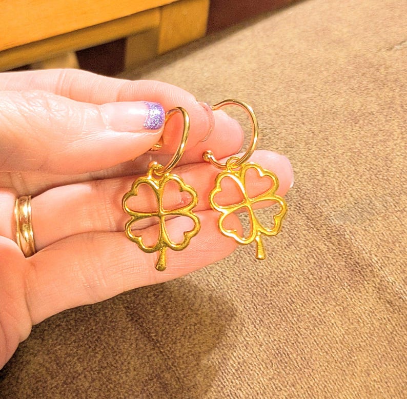 Four Leaf Clover Hoop earrings, Gold - 16mm - - LadybugfeetDesigns -