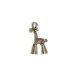 Silver Giraffe Charm - - LadybugfeetDesigns -