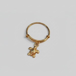Sea Turtle Expandable Charm Ring - Gold - - LadybugfeetDesigns -