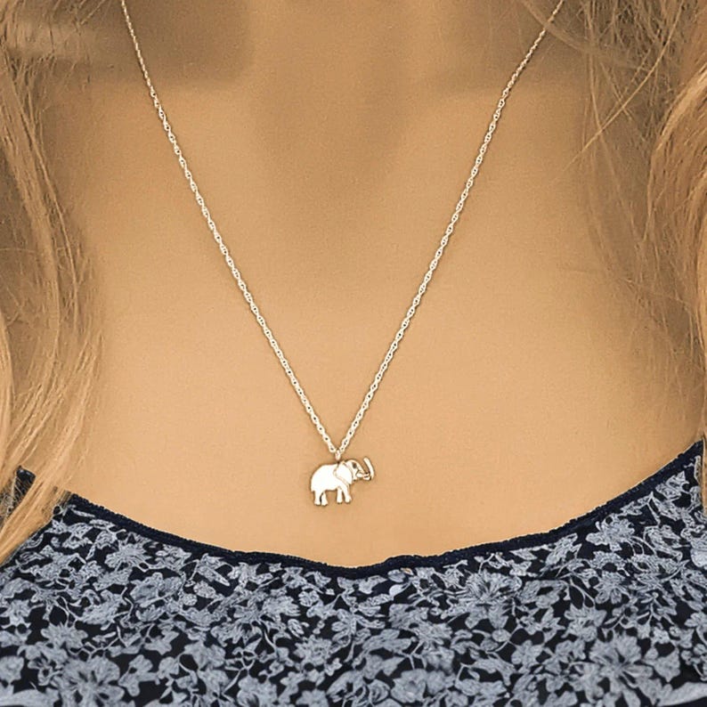 Elephant Pendant Necklace, Silver - 18 - 22 inches - - LadybugfeetDesigns -