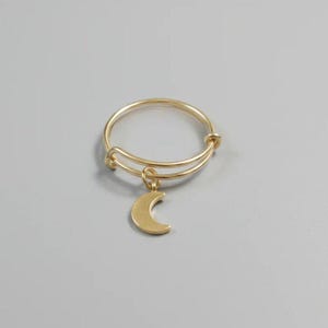 Crescent Moon Expandable Charm Ring - Gold - - LadybugfeetDesigns -
