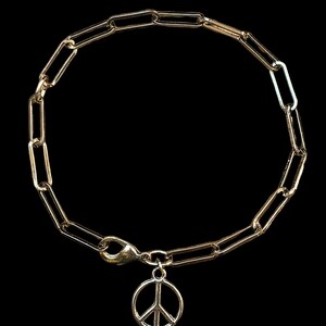 Peace Sign Gunmetal Paperclip Chain Bracelet - - LadybugfeetDesigns -