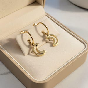 Crescent Moon Hoop earrings, Gold - 16mm - - LadybugfeetDesigns -