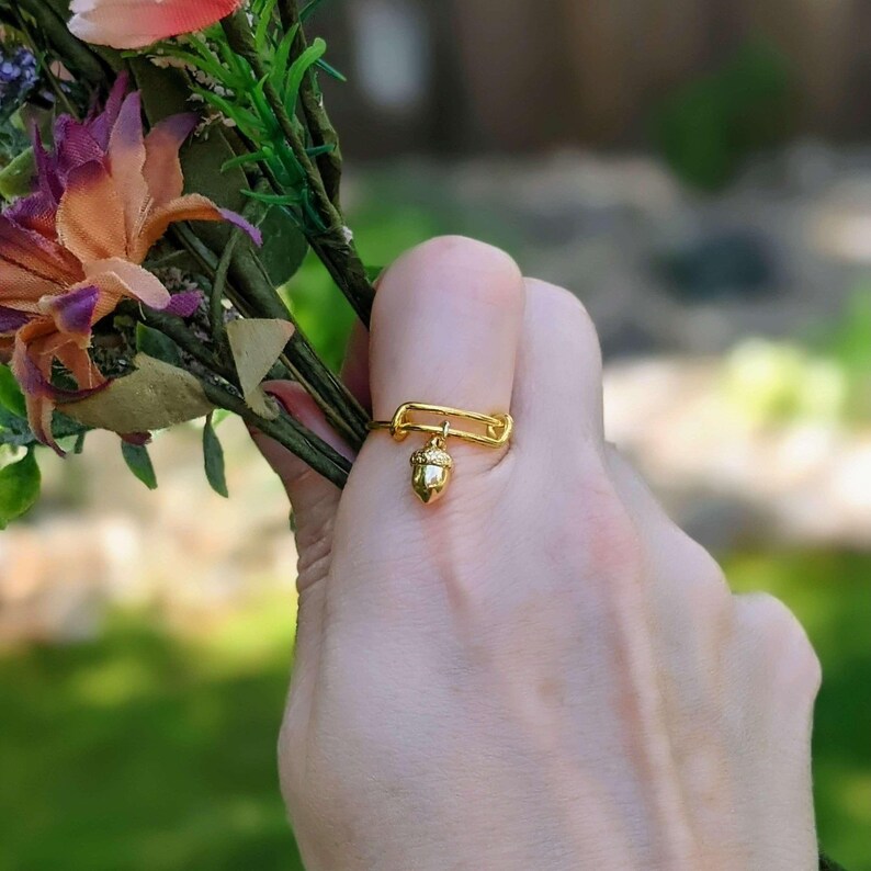 Tiny Acorn Expandable Charm Ring - Gold - - LadybugfeetDesigns -