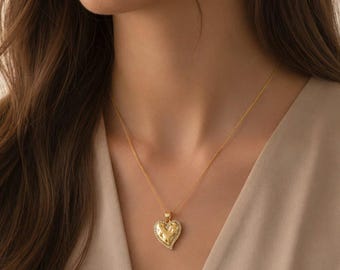 Textured Heart necklace, Gold - 20 inch