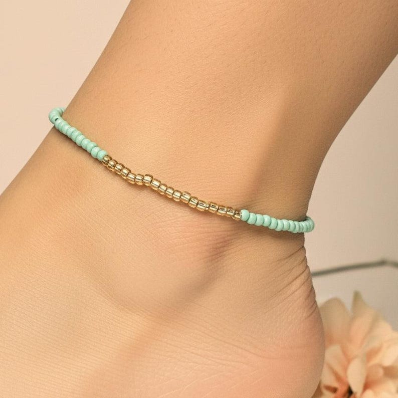 Beaded Stretch Cord Anklet-Turquoise Champagne - - LadybugfeetDesigns -