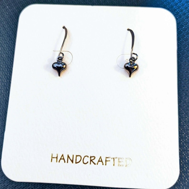 Tiny Puffy Heart Earrings - - LadybugfeetDesigns -