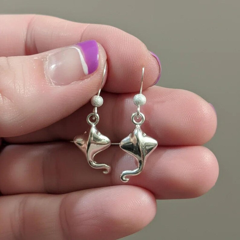 Manta Ray Sterling Silver dangle earrings - - LadybugfeetDesigns -