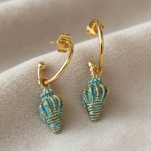 Sea Blue Conch Seashell hoop earrings, Gold - 16mm - - LadybugfeetDesigns -