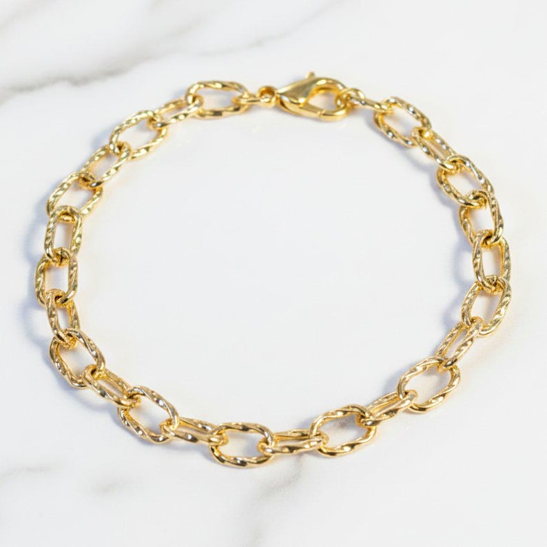14K Gold Filled Textured Oval cable chain Bracelet Base - D.i.y. - Build Your Charm Bracelet! - - LadybugfeetDesigns -