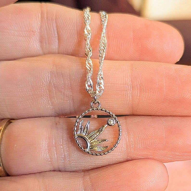 Sun Rays Pendant necklace, Silver - 20 inch - - LadybugfeetDesigns -