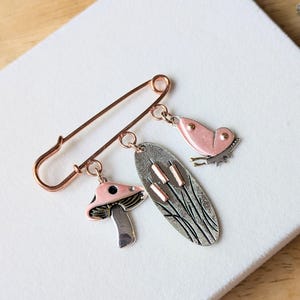 Whimsical Nature Safety Pin Brooch, Purse Charm, Rose Gold - - LadybugfeetDesigns -
