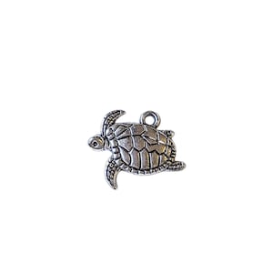 Silver Sea Turtle charm - - LadybugfeetDesigns -