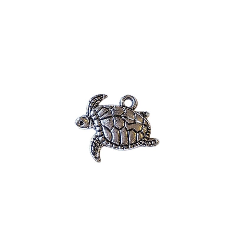 Silver Sea Turtle charm - - LadybugfeetDesigns -
