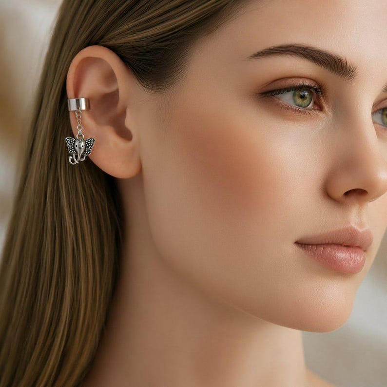 Elephant ear cuff, silver - - LadybugfeetDesigns -