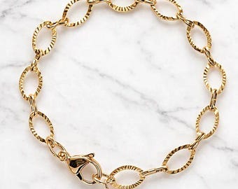 Shiny Gold Textured Oval Link Charm Bracelet Base Ii - D.i.y. - Build Your Charm Bracelet!