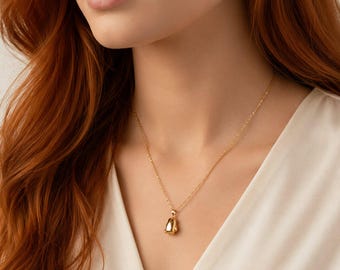 Penguin Necklace, Gold- 20 inch