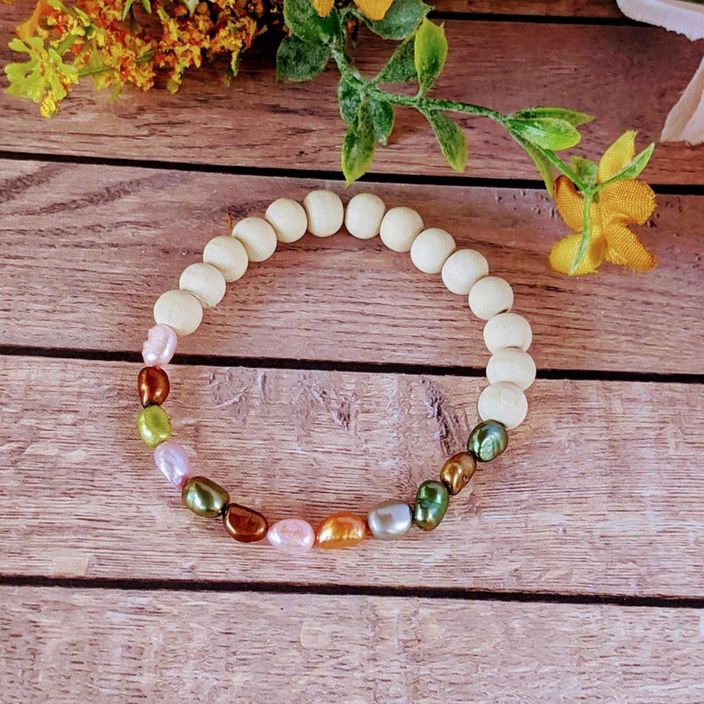 Multi Color Freshwater Pearl Stretch bracelet - - LadybugfeetDesigns -