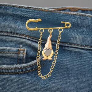 Gnome Safety Pin Brooch, Purse Charm - - LadybugfeetDesigns -