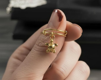 Anillo con dije expandible de tortuga marina - Oro