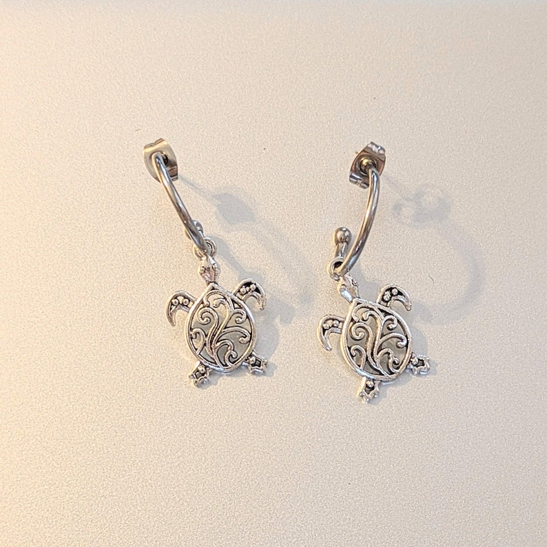 Sea Turtle Hoop Earrings, Silver - 16mm - - LadybugfeetDesigns -