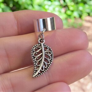 Leaf ear cuff, Silver - - LadybugfeetDesigns -