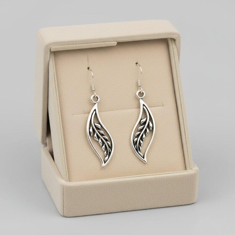 Fancy Leaf Sterling Silver Dangle earrings - - LadybugfeetDesigns -