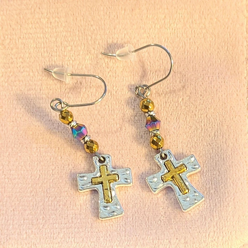 Two-Tone Cross Beaded Earrings - - LadybugfeetDesigns -