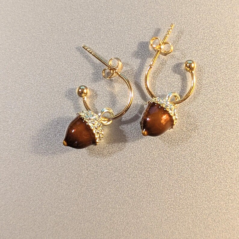 Acorn Hoop Earrings, Gold - 12mm - - LadybugfeetDesigns -