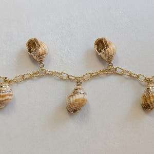 Chunky Conch Shell Charm Bracelet, Gold - - LadybugfeetDesigns -