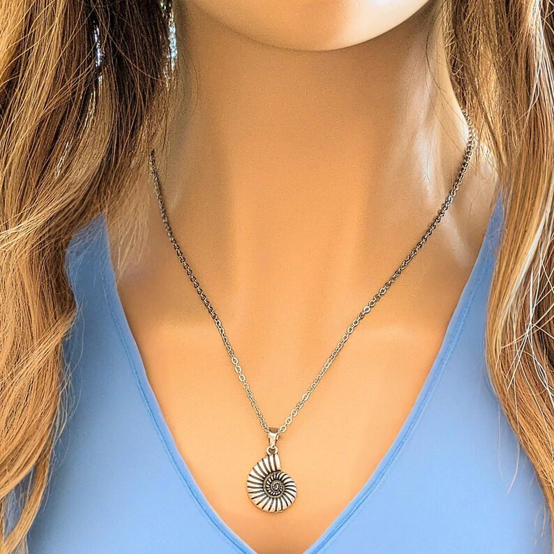 Sea Snail Shell necklace, Silver - 20 inch - - LadybugfeetDesigns -
