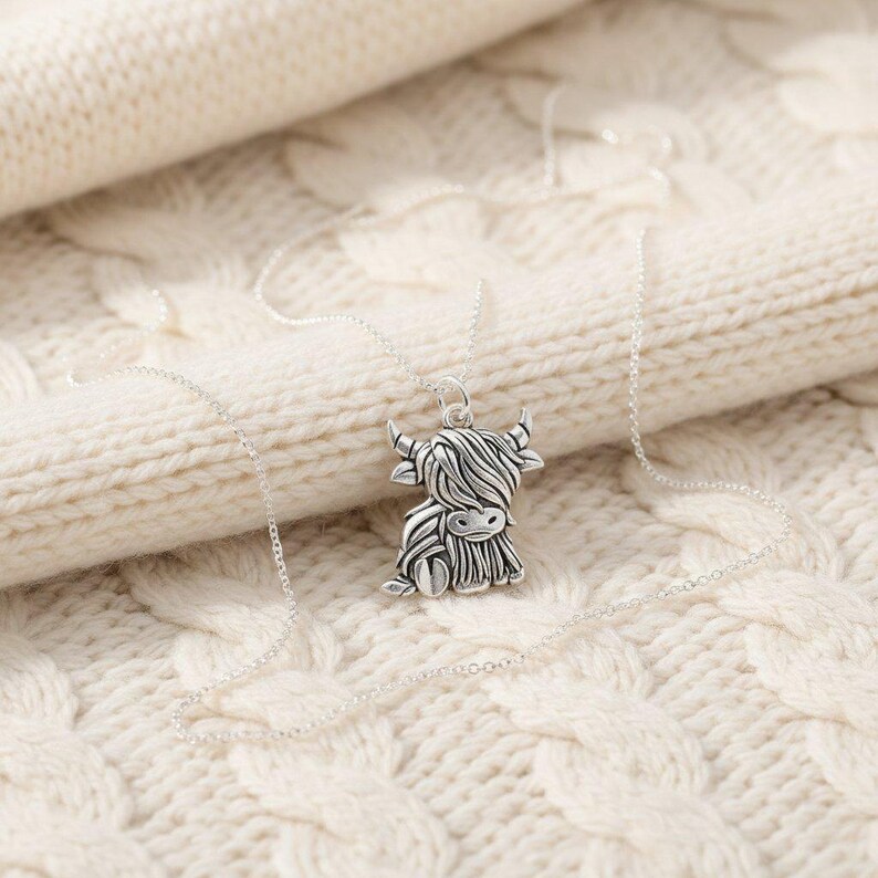 Highland Cow Necklace, 20 inch - Silver - - LadybugfeetDesigns -