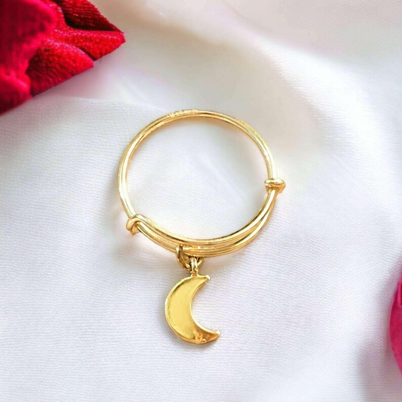 Crescent Moon Expandable Charm Ring - Gold - - LadybugfeetDesigns -