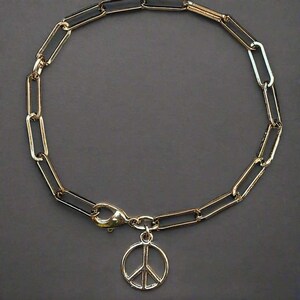 Peace Sign Gunmetal Paperclip Chain Bracelet - - LadybugfeetDesigns -