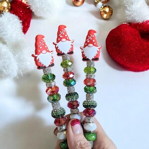 Christmas Gnome Bracelet Helper - - LadybugfeetDesigns -