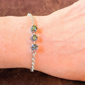 Minimalist Brilliant Three Faceted Crystal Bracelet - - LadybugfeetDesigns -