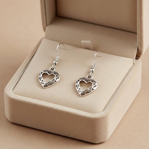 Fancy Little Heart Sterling Silver Dangle earrings - - LadybugfeetDesigns -