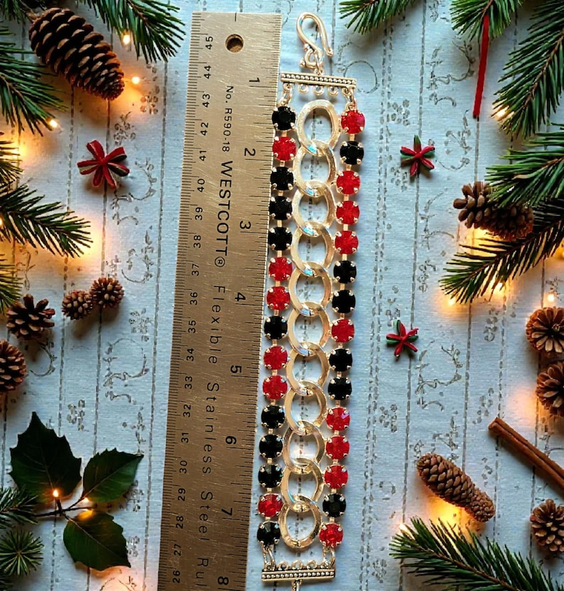 Red and Deep Green Multi Faceted Crystal Bracelet-Large 8 inch - - LadybugfeetDesigns -