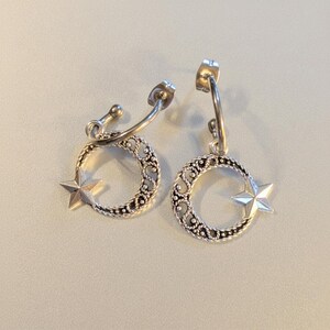 Fancy Crescent Moon Star Hoop Earrings, Silver - 16mm - - LadybugfeetDesigns -