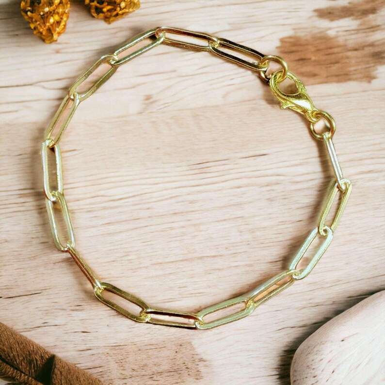 Gold Paperclip Chain Bracelet - - LadybugfeetDesigns -