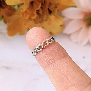 Sterling SIlver Heart Toe Ring / Midi Ring / Pinky Ring / Child's Ring - - LadybugfeetDesigns -