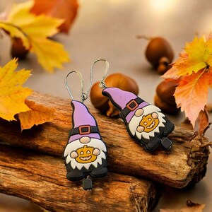 Gnome Halloween Earrings II - - LadybugfeetDesigns -