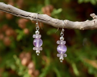 Amethyst/Lila Meerjungfrauen-Ohrhänger aus Glasperlen mit Haken