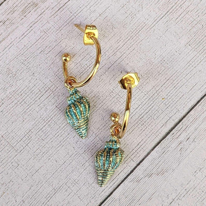 Sea Blue Conch Seashell hoop earrings, Gold - 16mm - - LadybugfeetDesigns -