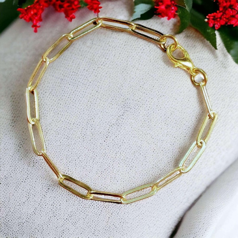 Gold Paperclip Chain Bracelet - - LadybugfeetDesigns -