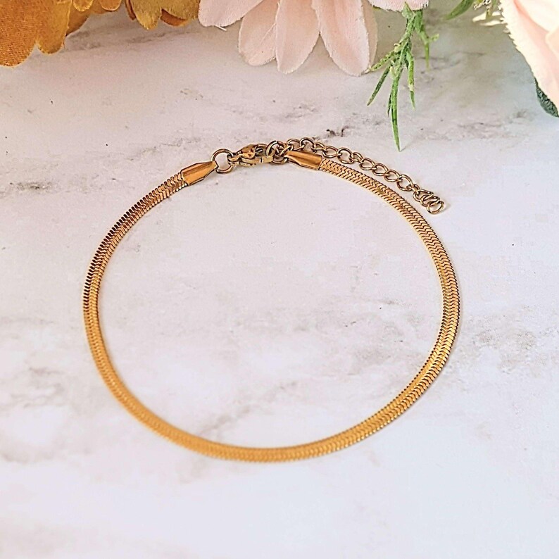 Gold Herringbone Chain Anklet - - LadybugfeetDesigns -